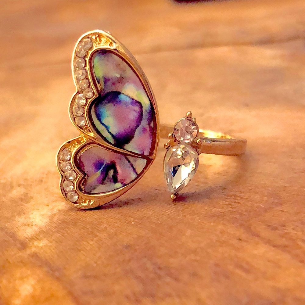 Gorgeous Adjustable Butterfly Statement Ring - image 1